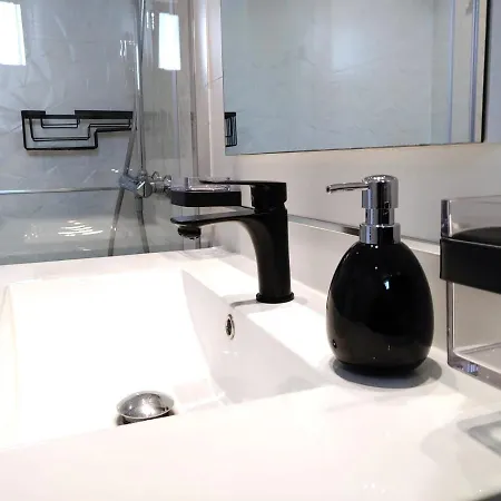 Apartment Portonovo Paraiso Ii - Sea View - Swimming Pool - Good Wifi - Old Town *